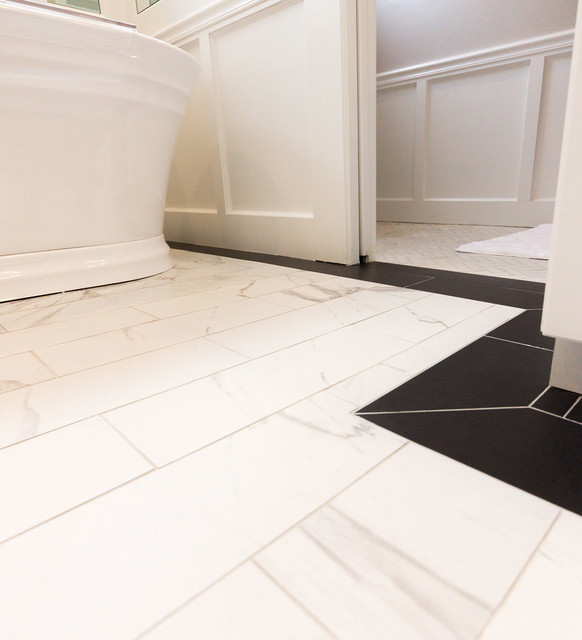 Contemporary Dundee Mast Bath Renovation modern-badezimmer