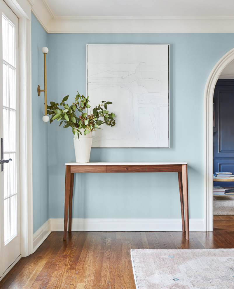 Home design - transitional home design idea in New York