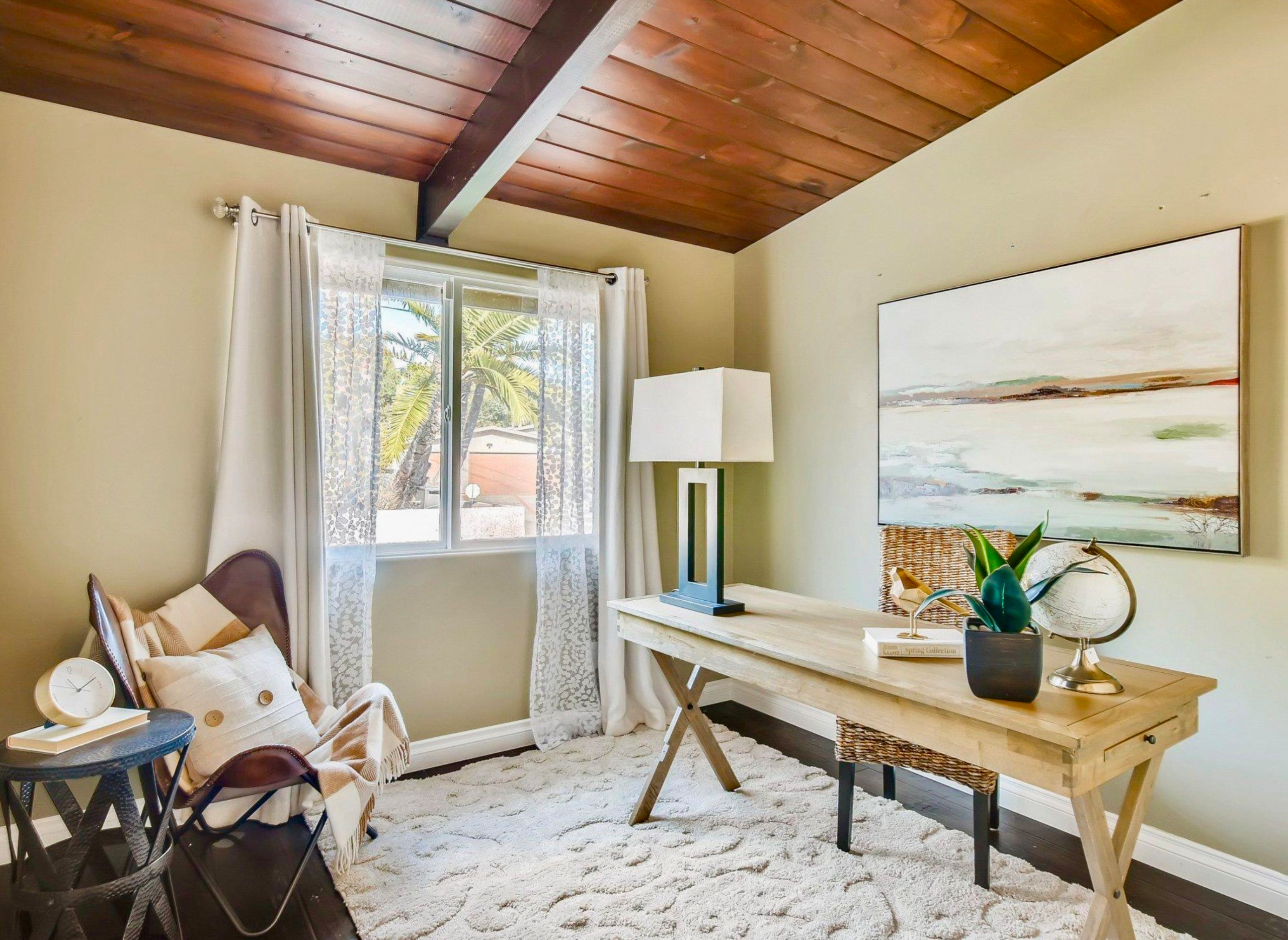 Home staging - luxury San Diego view property