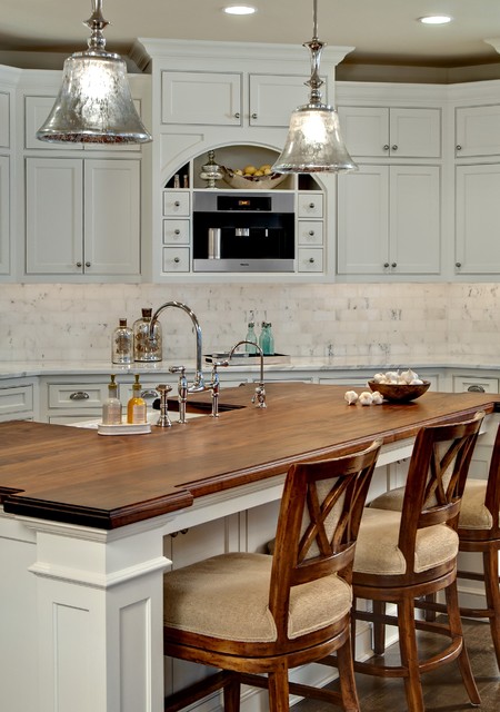 Kitchen traditional-kitchen