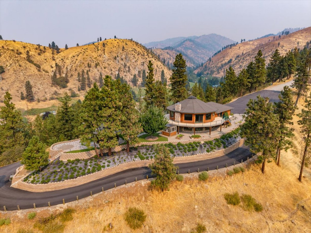 Hilltop Splendor