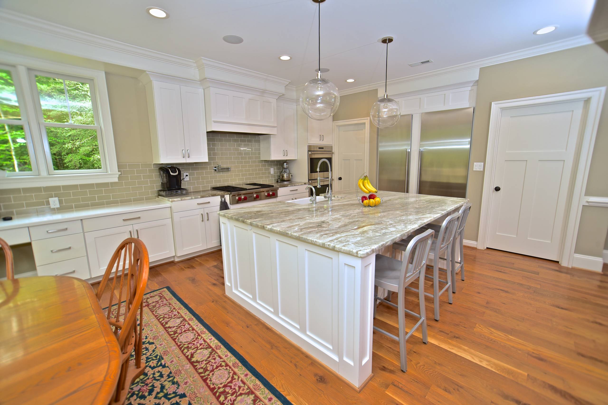 White Kitchen