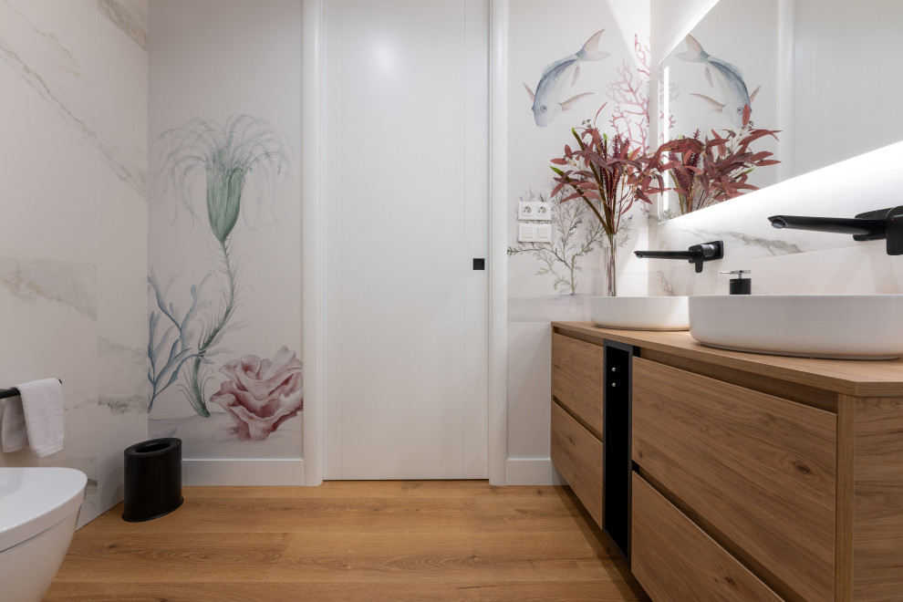 Atico "capricho" con algunos muebles de familia.