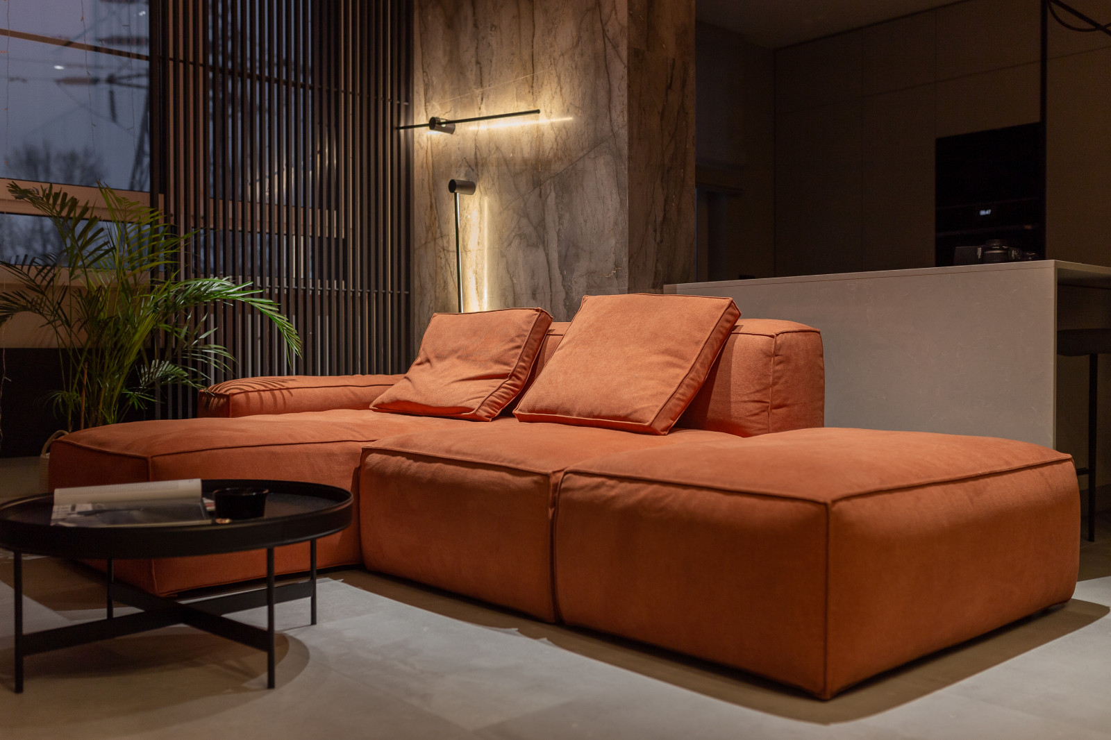 Минимализм с ярким акцентом