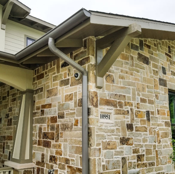 Example of a classic exterior home design in Dallas