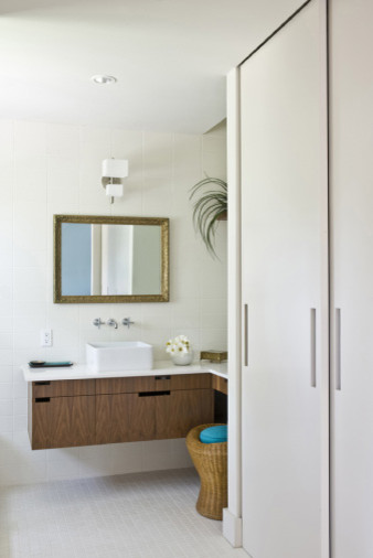 Barton Hills bathroom