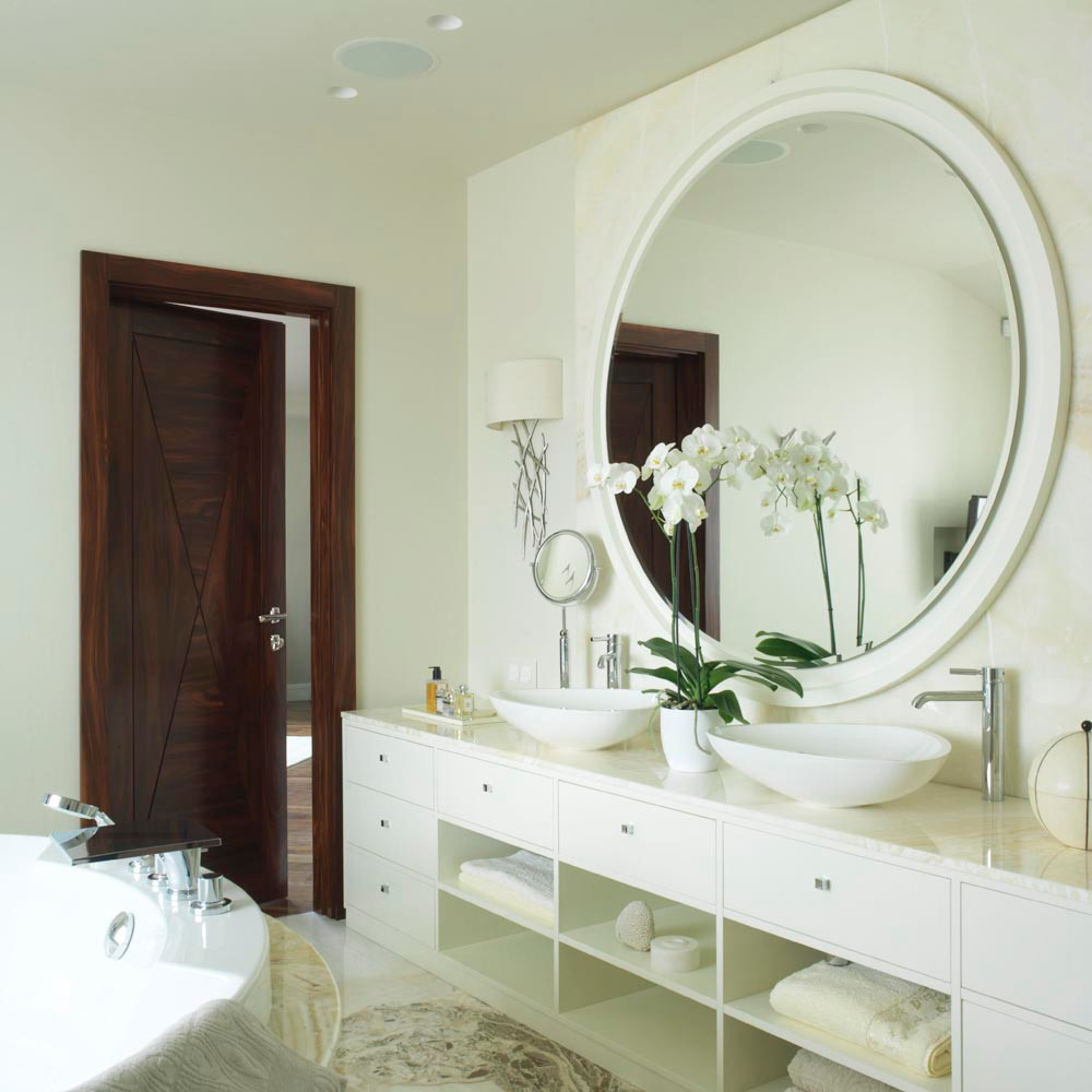 Остоженка улица