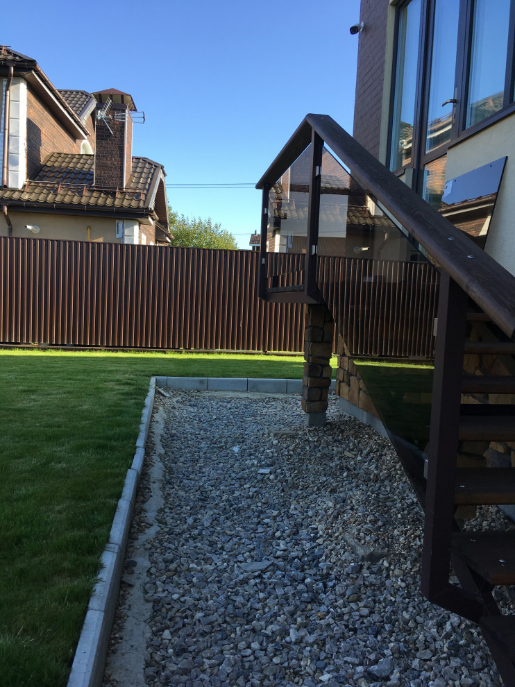 Уютный двор