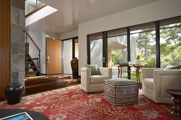 Inspiration for a contemporary home design remodel in Minneapolis