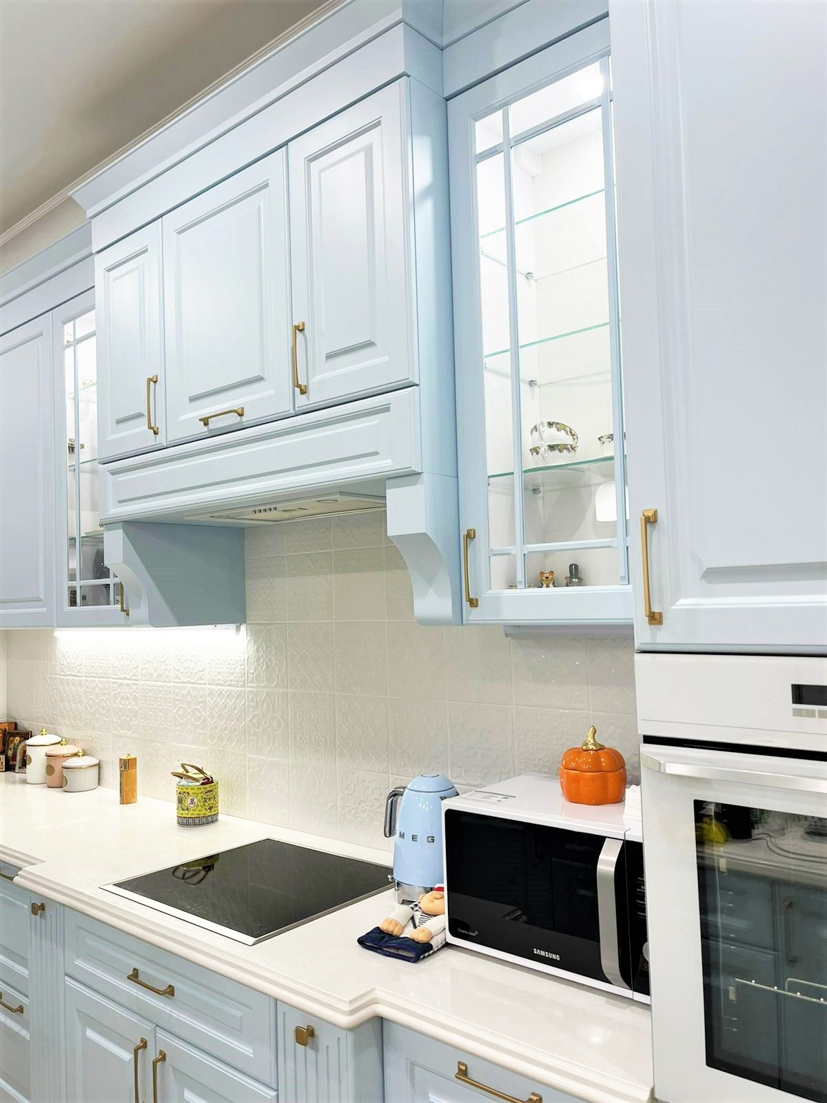 Кухня в загородный дом