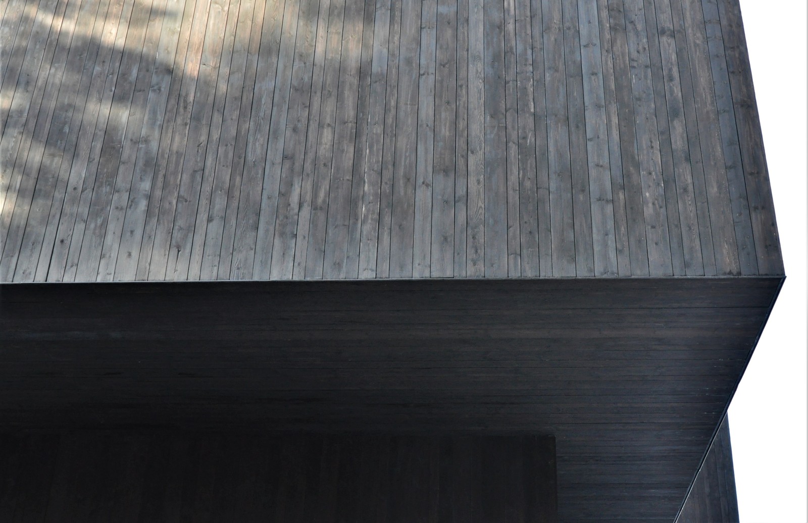 Shou Sugi Ban. Фасадная обожженная доска от Suntan WOOD.