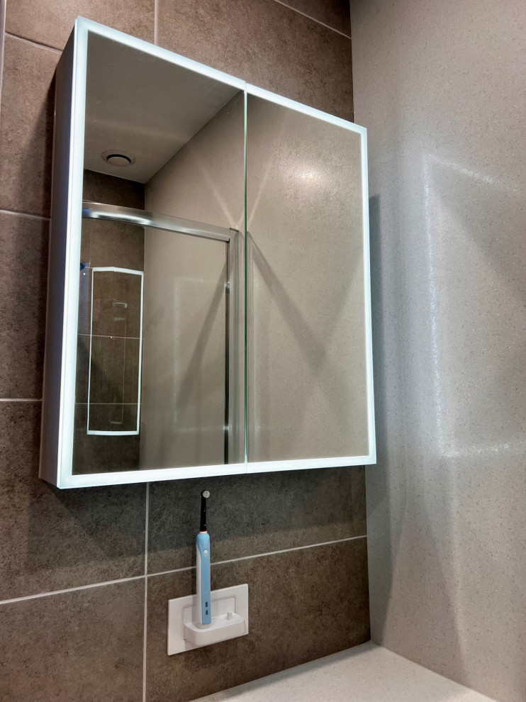 The Anstey Bathroom - RRP £15,000 - Luxe Price £12,500