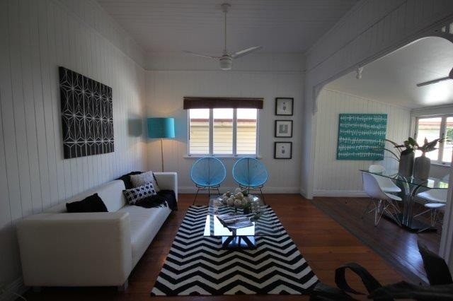 This is an example of a traditional living room in Brisbane.