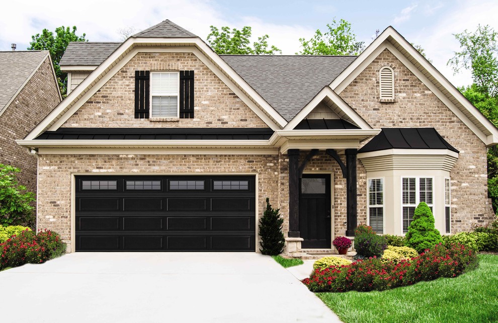 Design ideas for a traditional attached two-car garage in Dallas.
