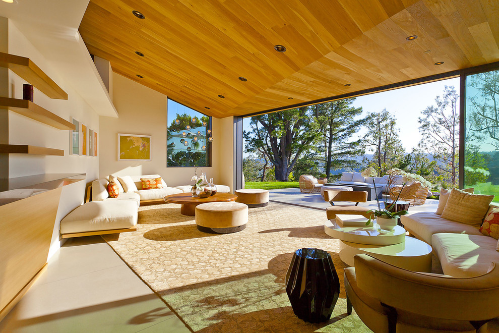 Large living room in Los Angeles.
