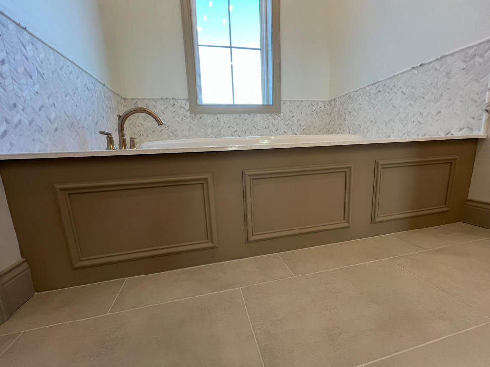 Bathroom 11