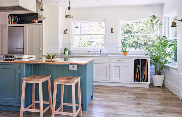 Classic Hampton Home & Kitchen traditional-kitchen