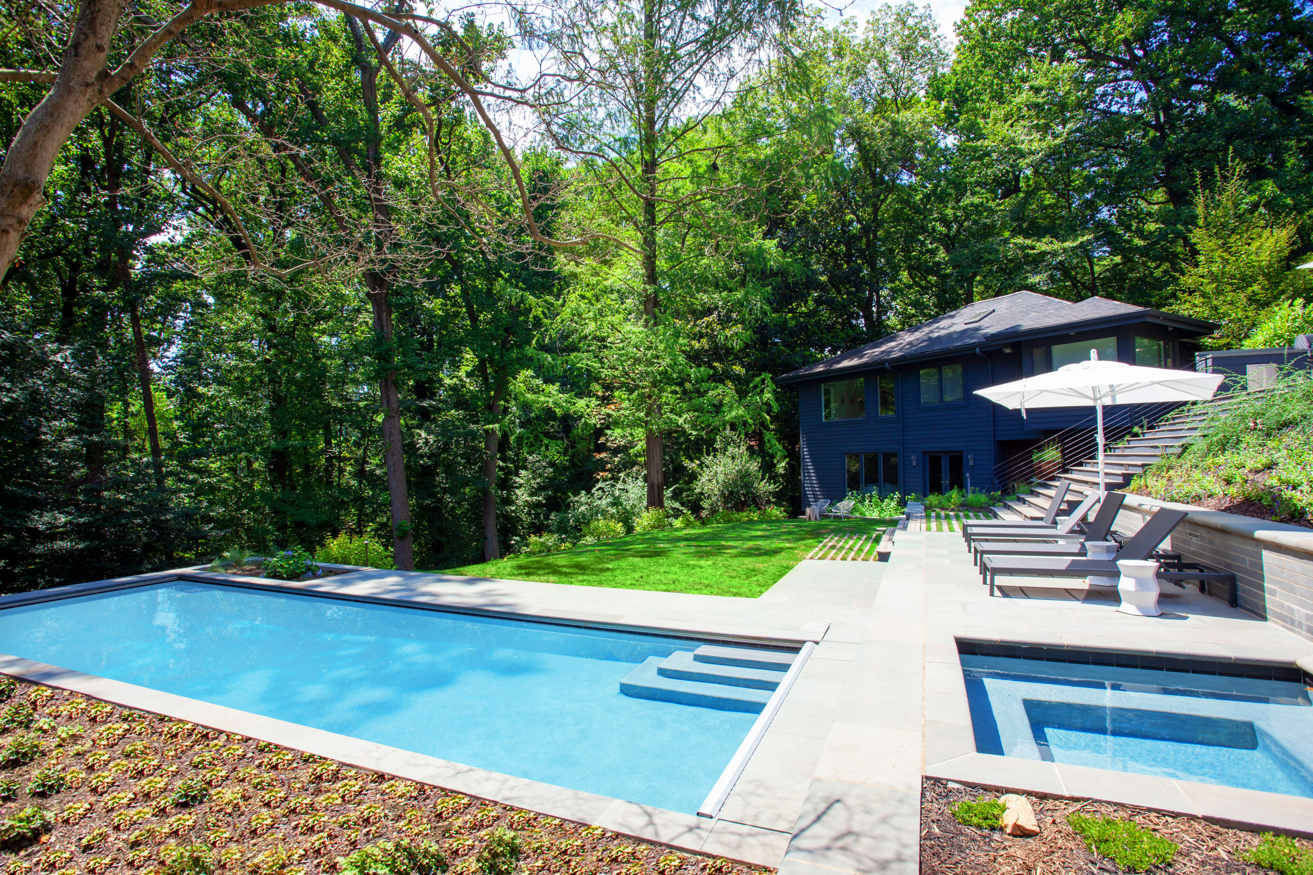 Arlington Swimming Pool and Backyard