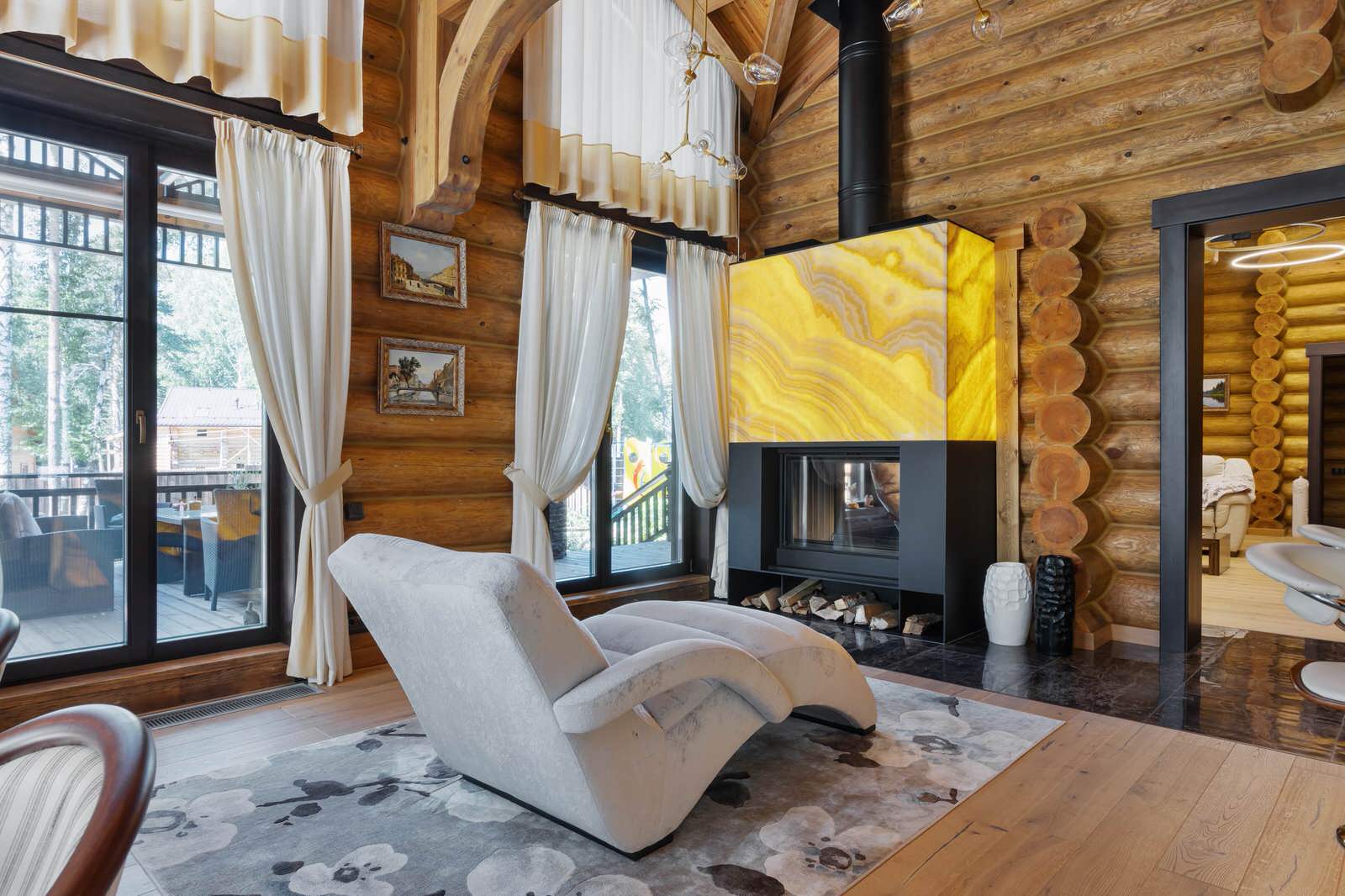 Дом у озера