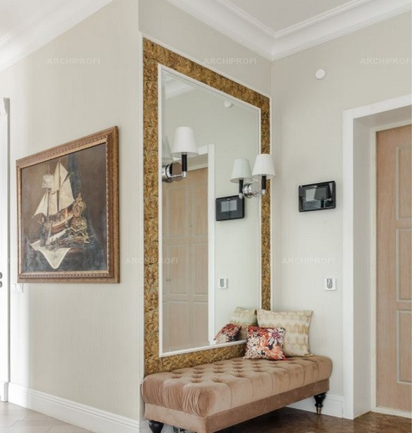 Картины в прихожей