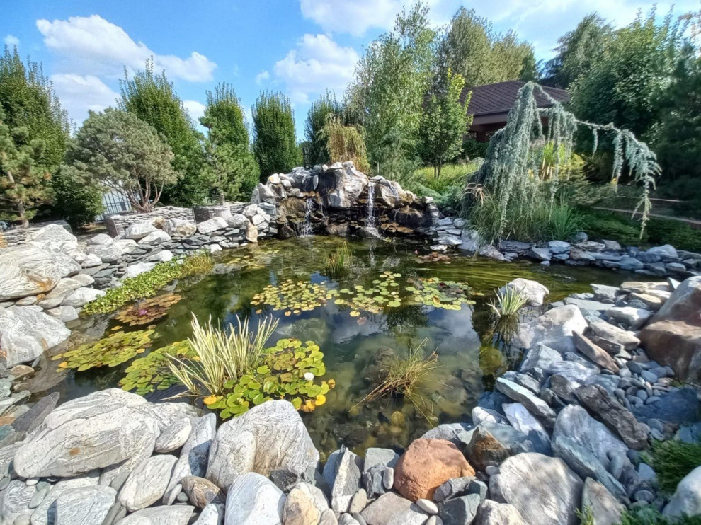 Пруды,фонтаны, соляные комнаты