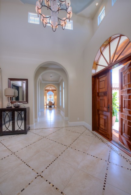 Front Entry nyklassisk-entre