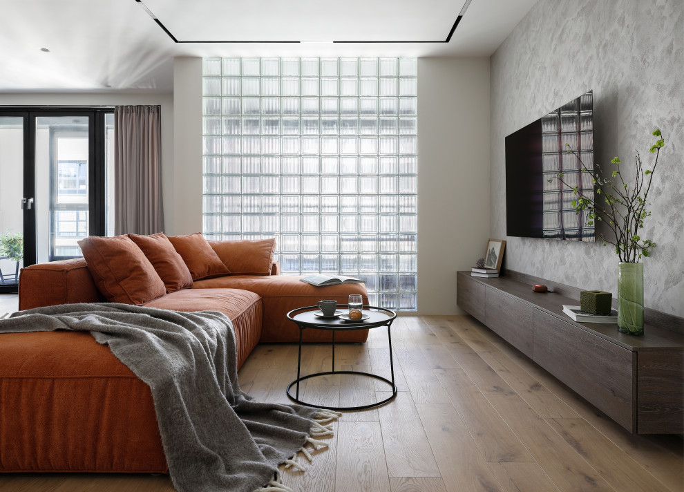 Квартира со стеклянной стеной и терраццо