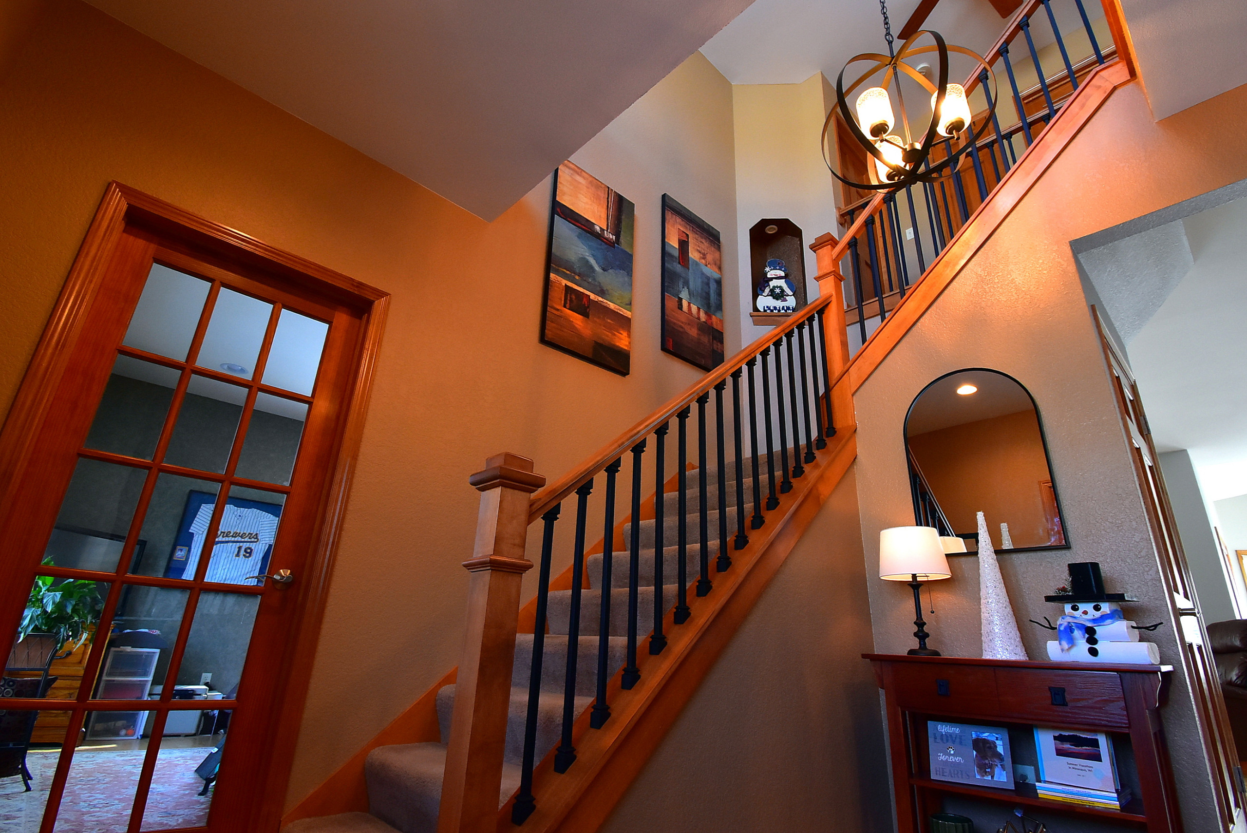 New Berlin Residence - Updated Handrail