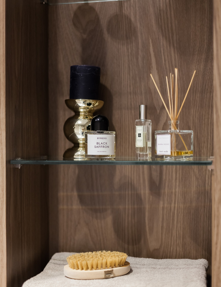 Компактная трехкомнатная квартира с круглой кроватью