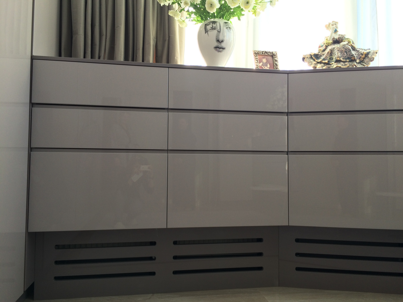 Шкафы на балконе