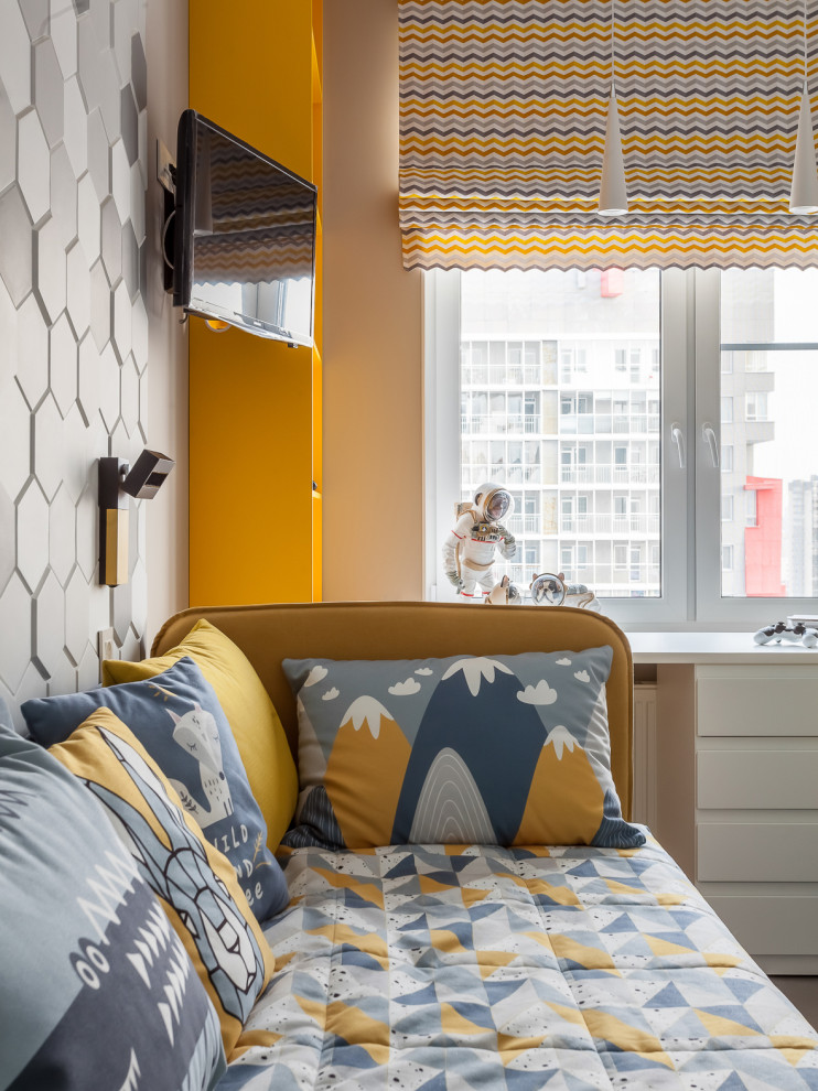 Компактная трехкомнатная квартира с круглой кроватью