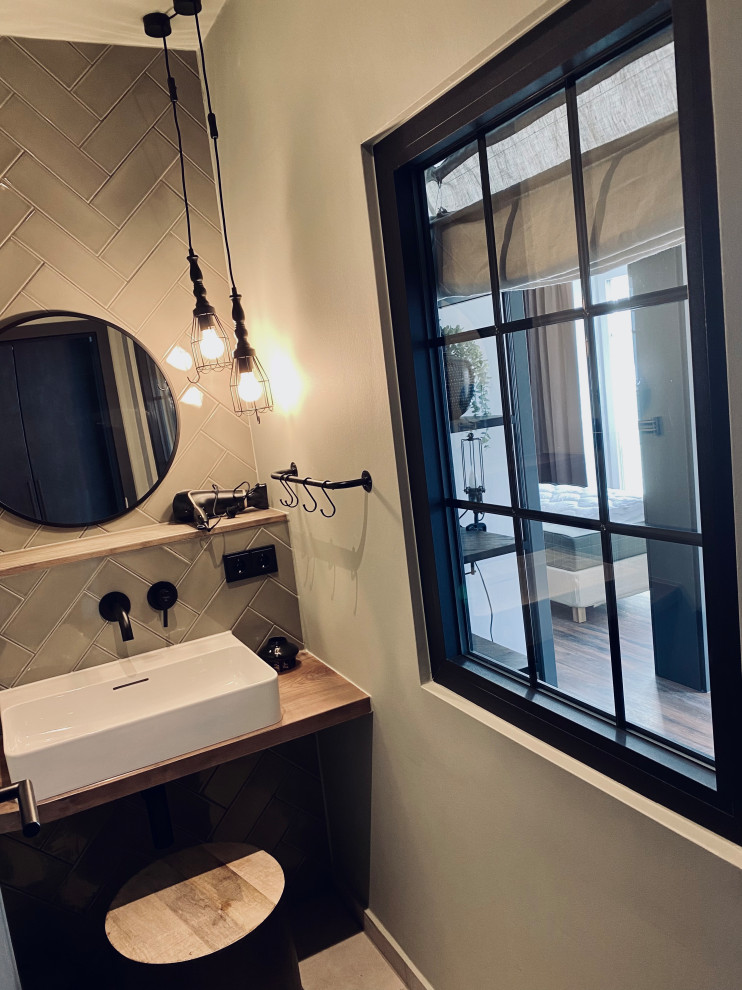 Eklektische Gästetoilette in Sonstige