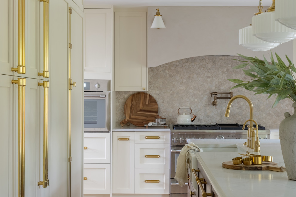 Example of a transitional kitchen design in Seattle