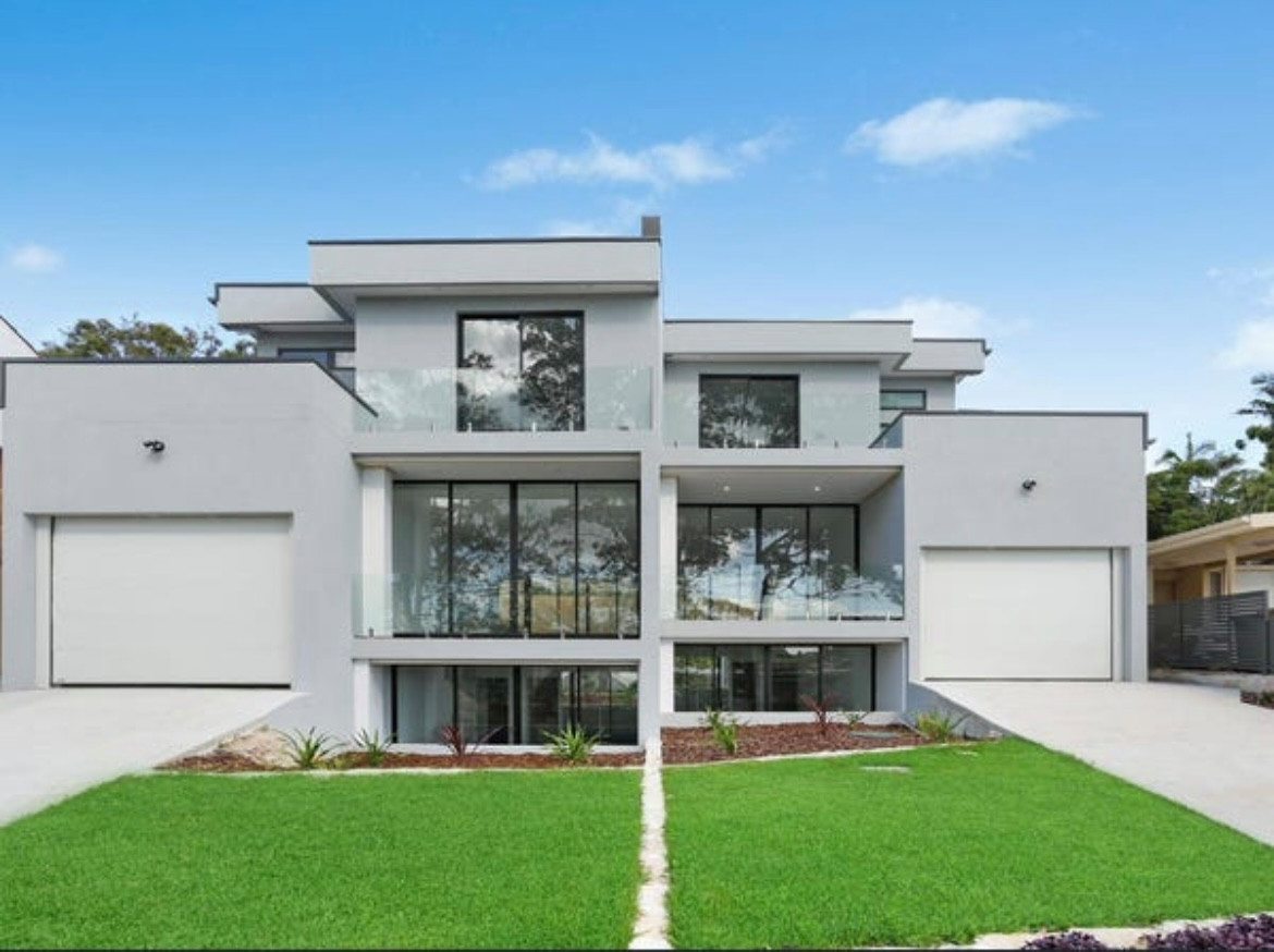 Castle Cove Duplex with Basement