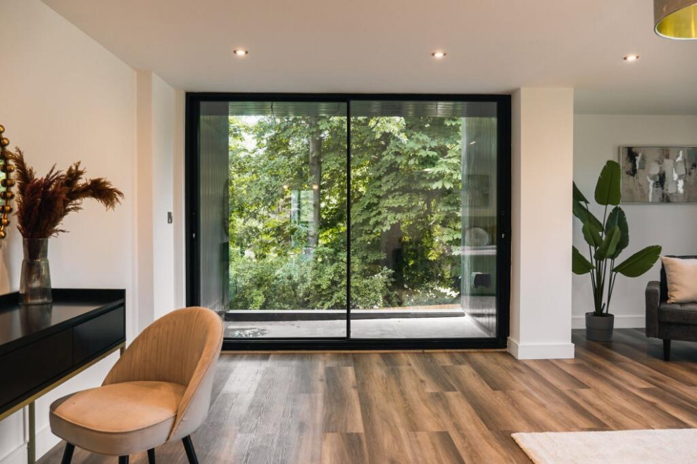 Carisbrooke view - New Build - Stage to Sell