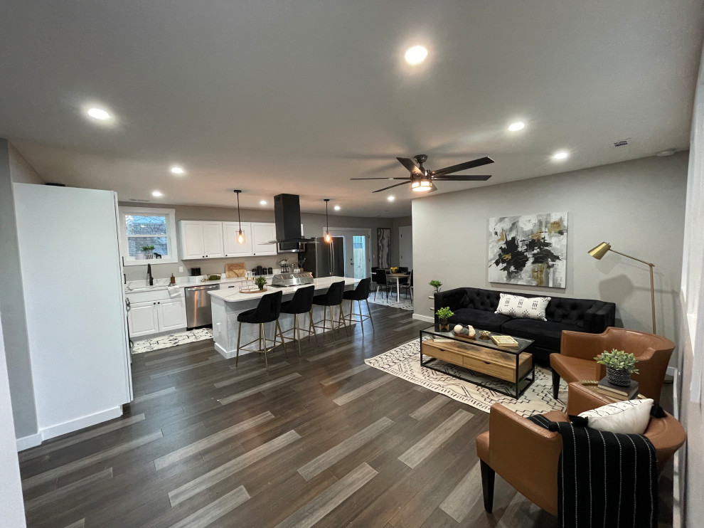 955 Pine Hollow