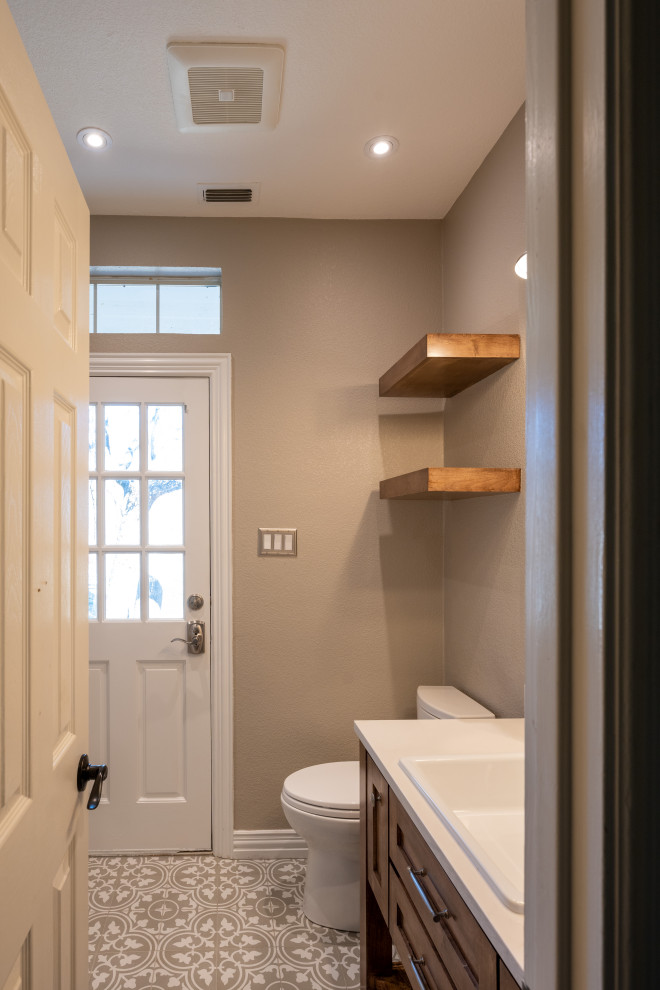 Crossvine | Master + Guest Bathroom