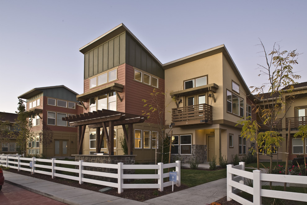 Design ideas for a contemporary exterior in Salt Lake City.