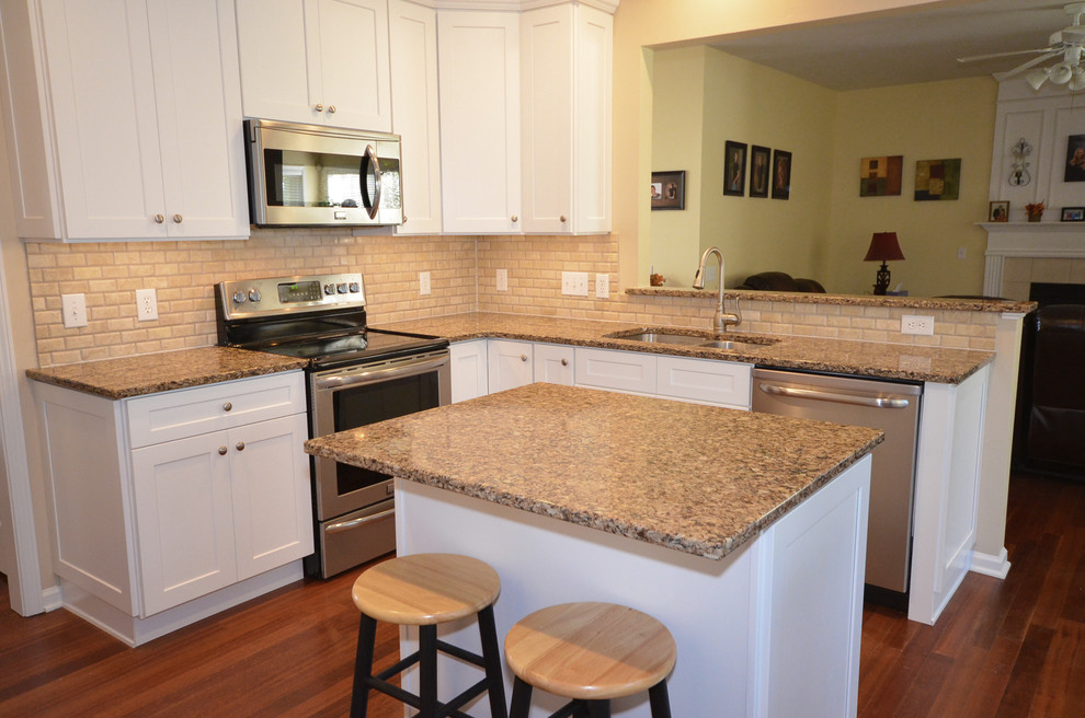 Shari & Joe's Kitchen