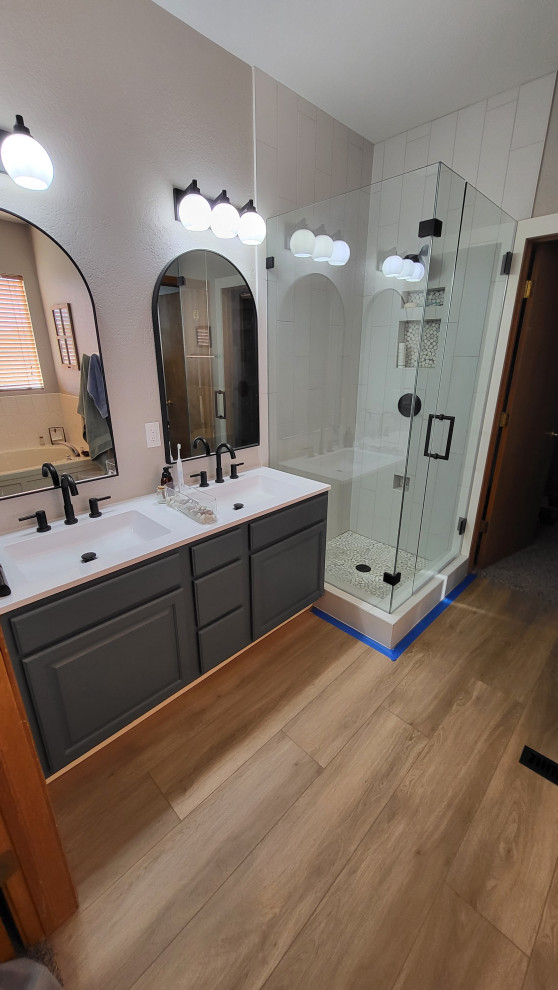 Modern Bathroom Remodel – Space-Enhancing Design