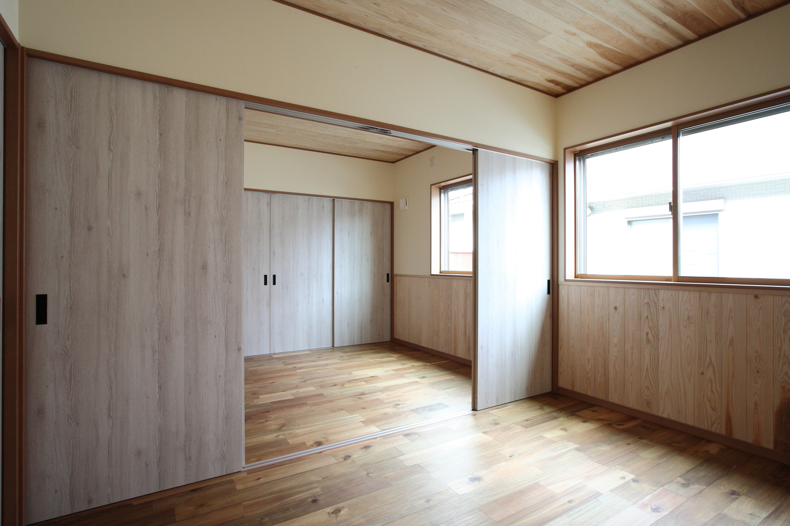 広々とした開放感ある平屋の家