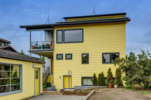 Ballard Locks Whole House Remodel contemporary-fasad