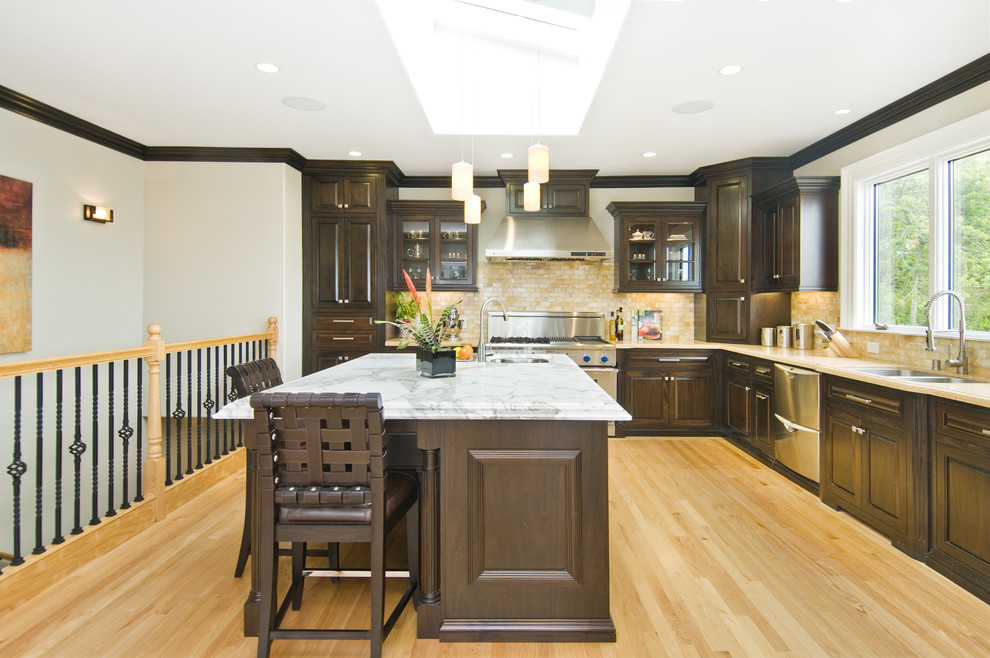 Example of a transitional kitchen design in San Francisco