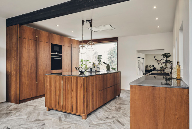 NOVA MARBLE transitional-kitchen