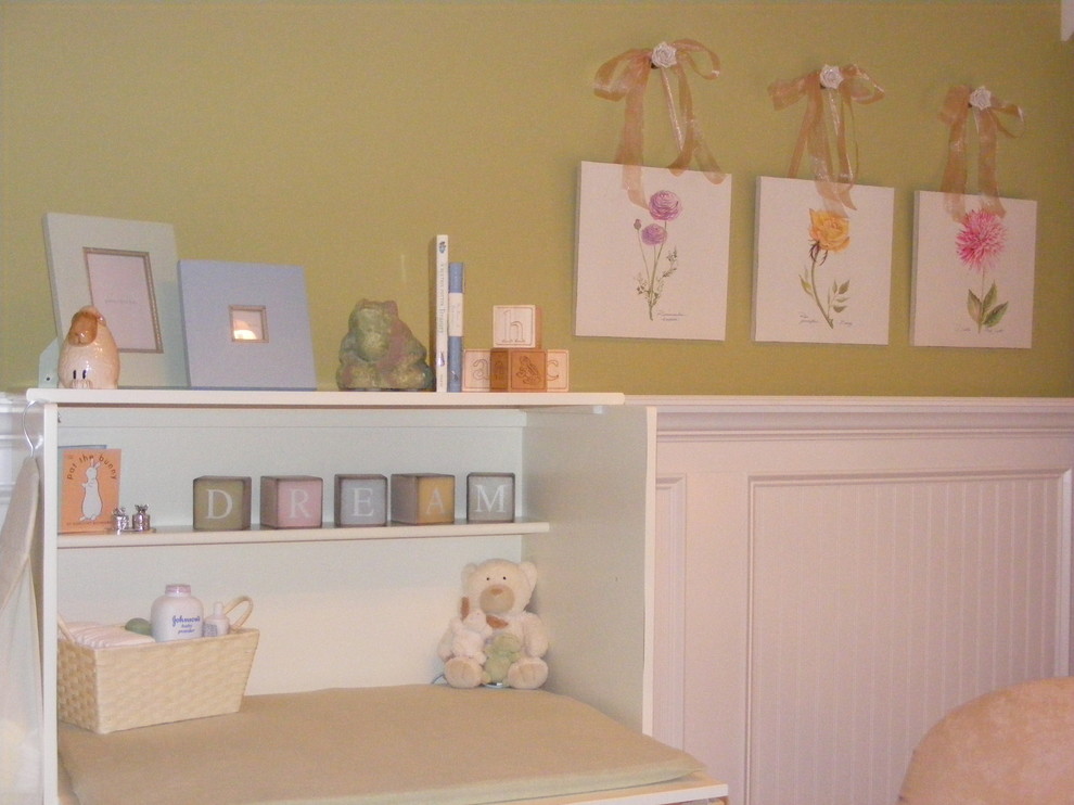 Design ideas for a traditional kids' room in Atlanta.