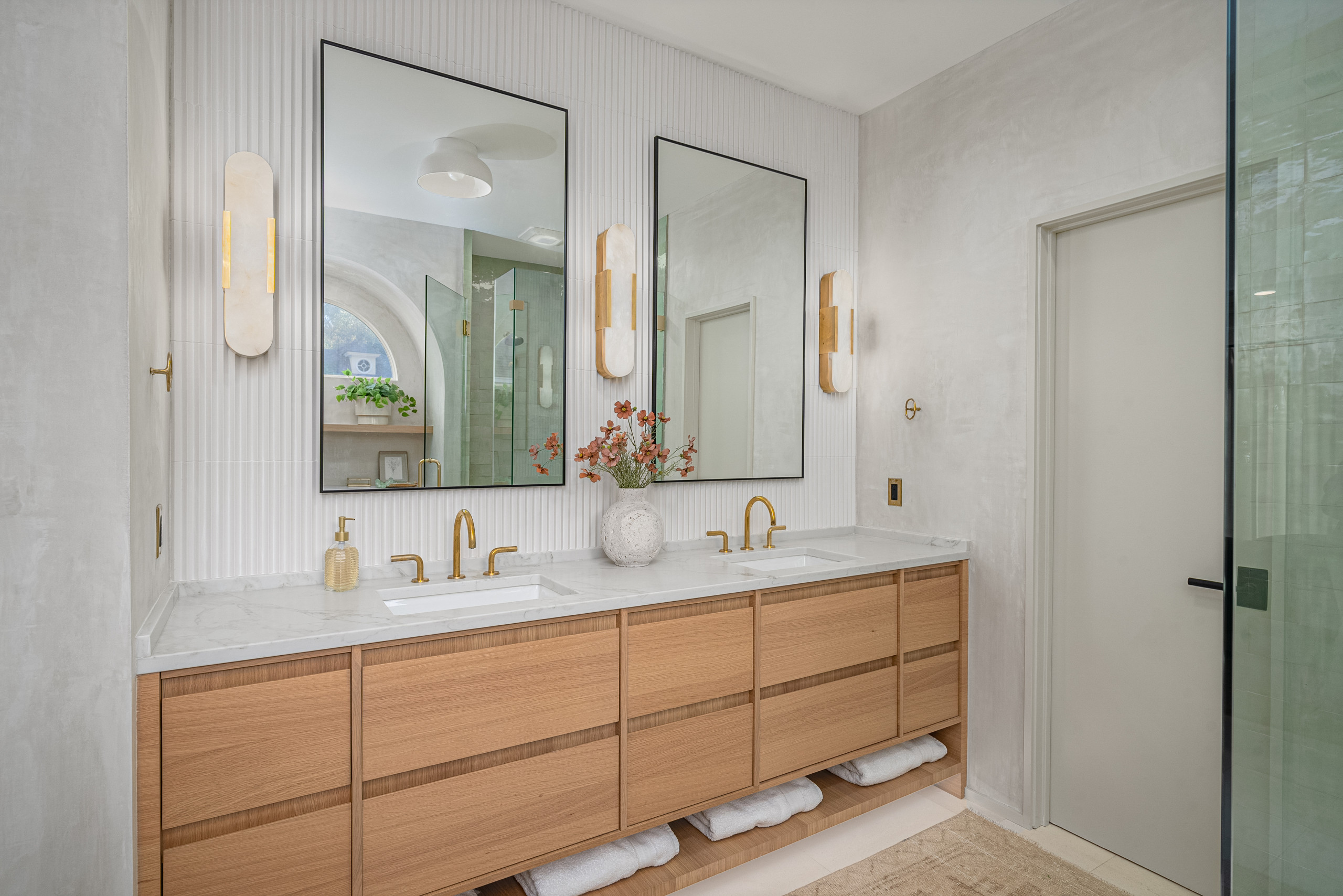 Master Bath - Landings