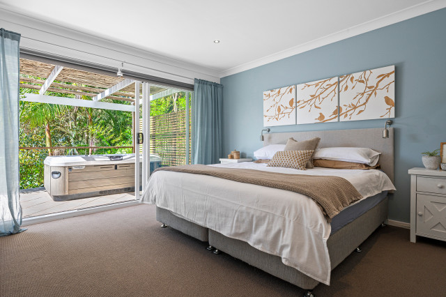 Clareville beach-style-bedroom