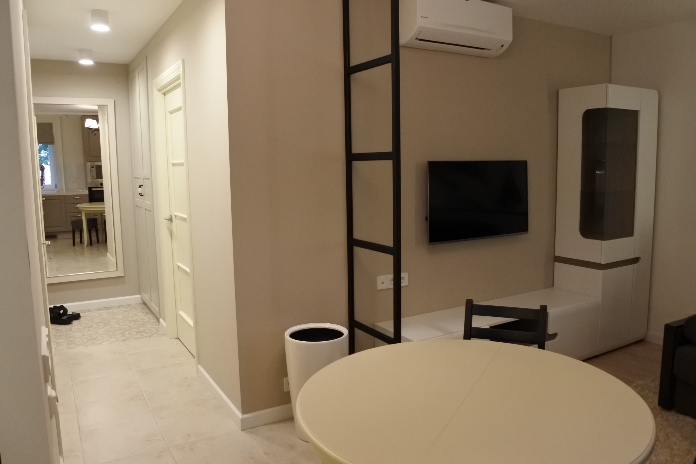 Квартира (Вспольный пер.)