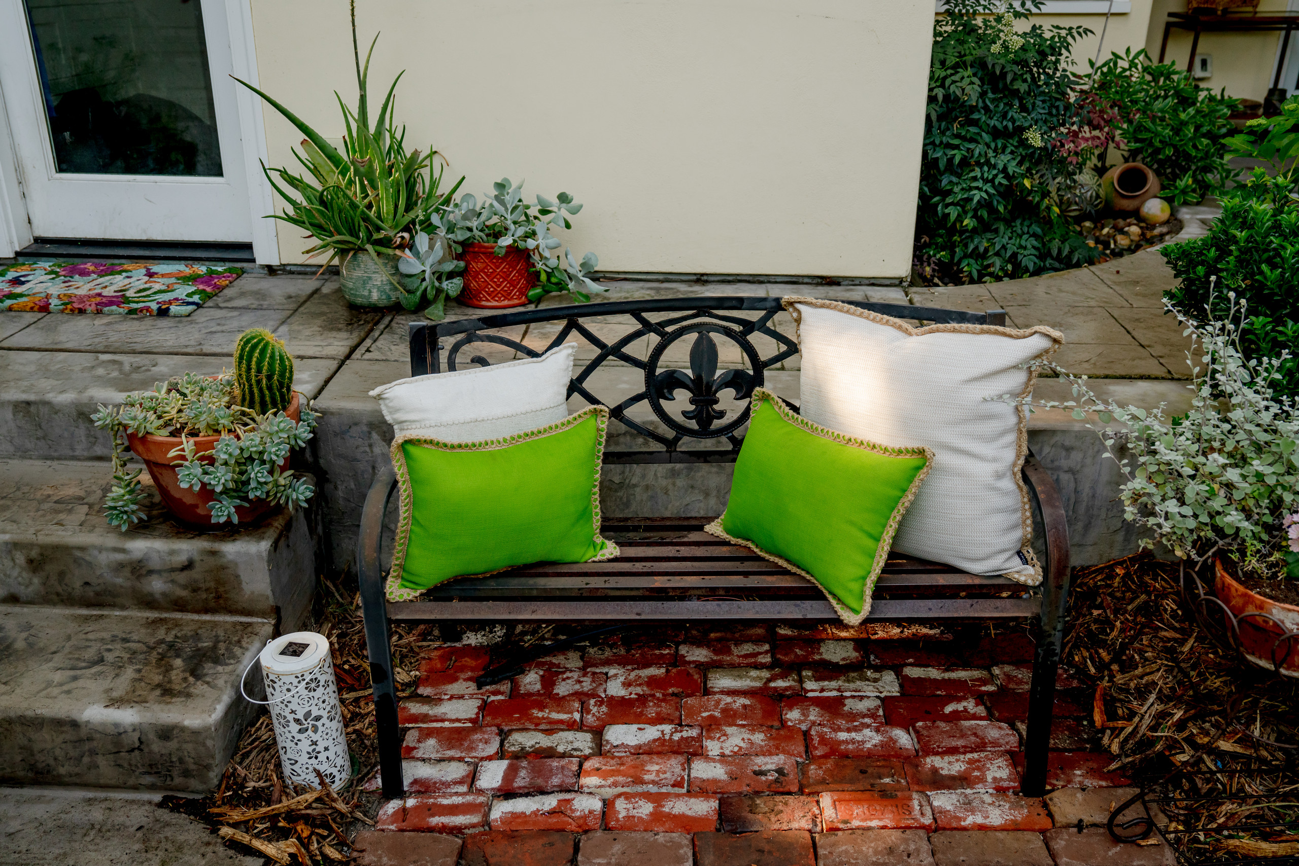 Inviting Stoop with Timeless Details