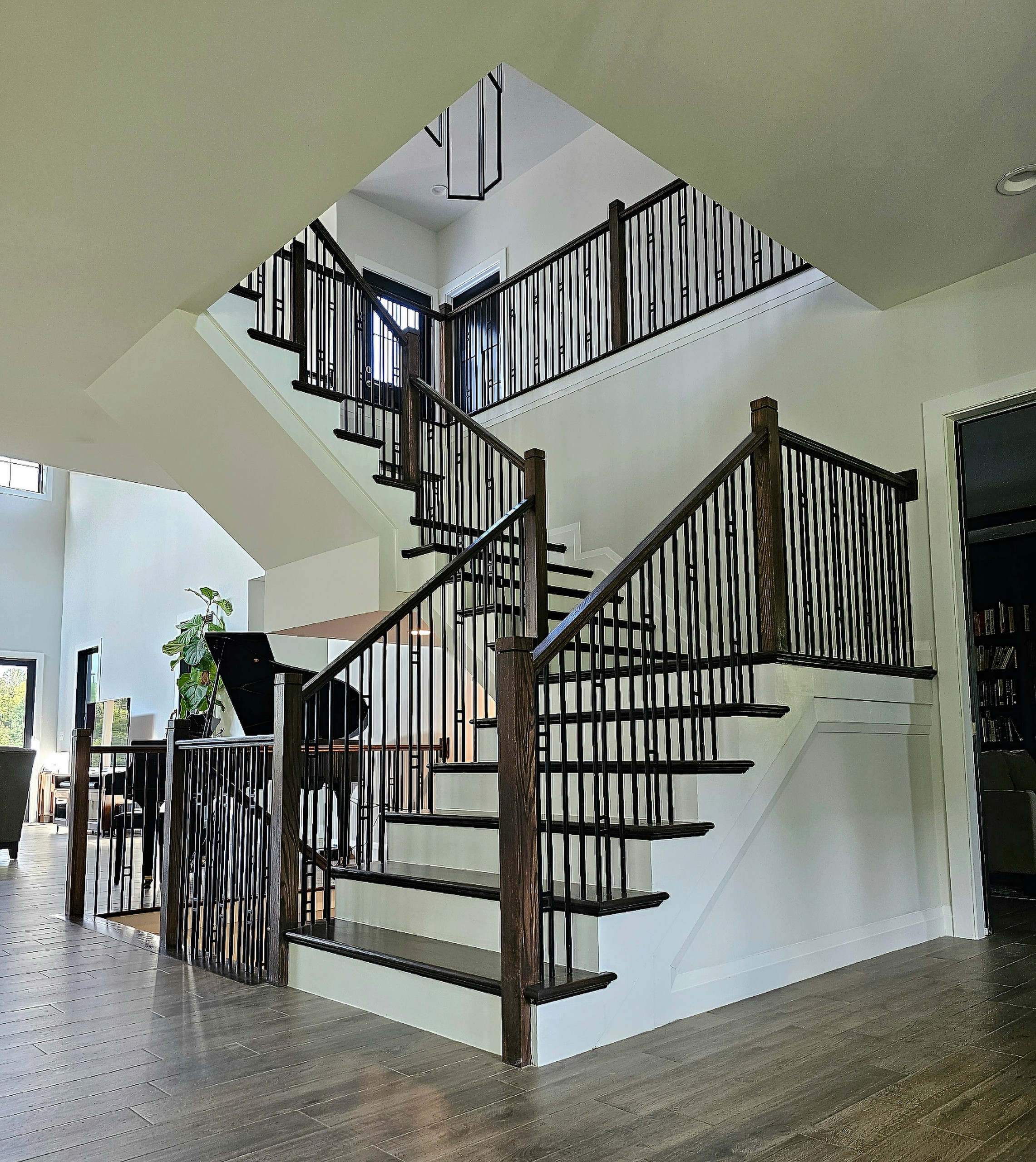 109_Impressive Floating Staircase in Countryside Retreat, Upper Marlboro, MD